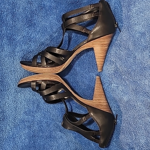 Jessica Simpson Camie 4inch heels with Box included. - Picture 5 of 11